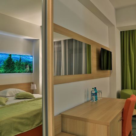 Complex Silva Hotell Bukarest Exteriör bild