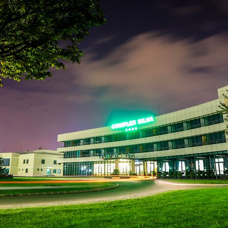 Complex Silva Hotell Bukarest Exteriör bild