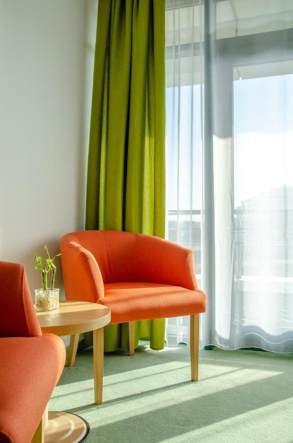 Complex Silva Hotell Bukarest Exteriör bild