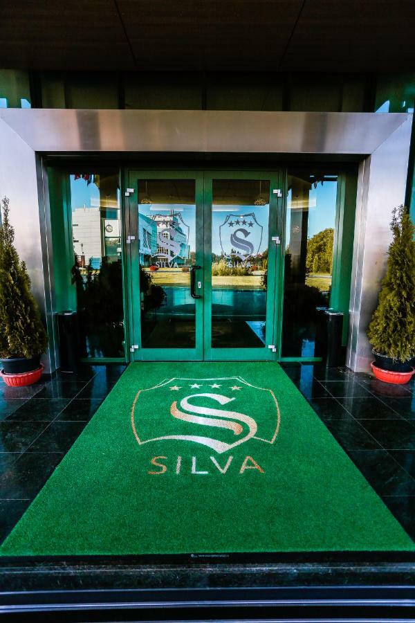 Complex Silva Hotell Bukarest Exteriör bild